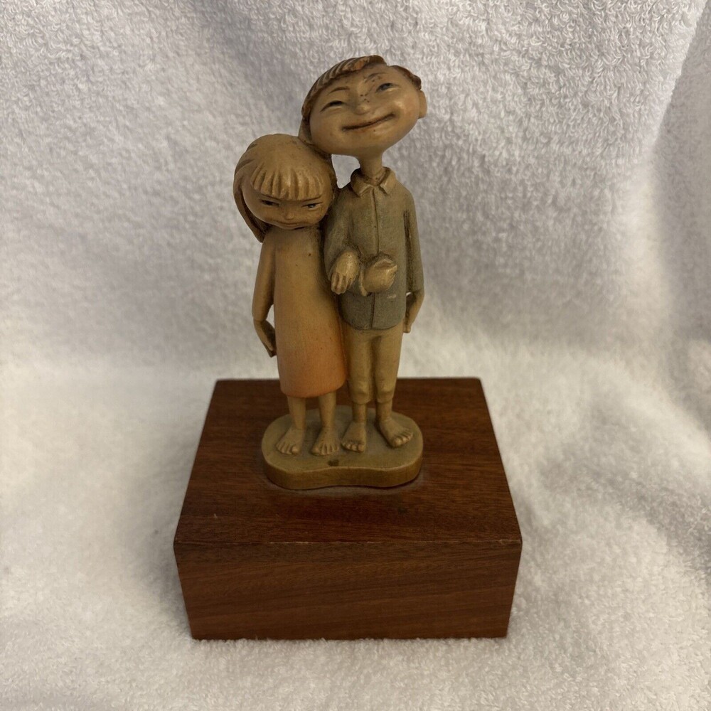 Siegfried Hafner Early ANRI Wood Carving Italy Happy Children Collection